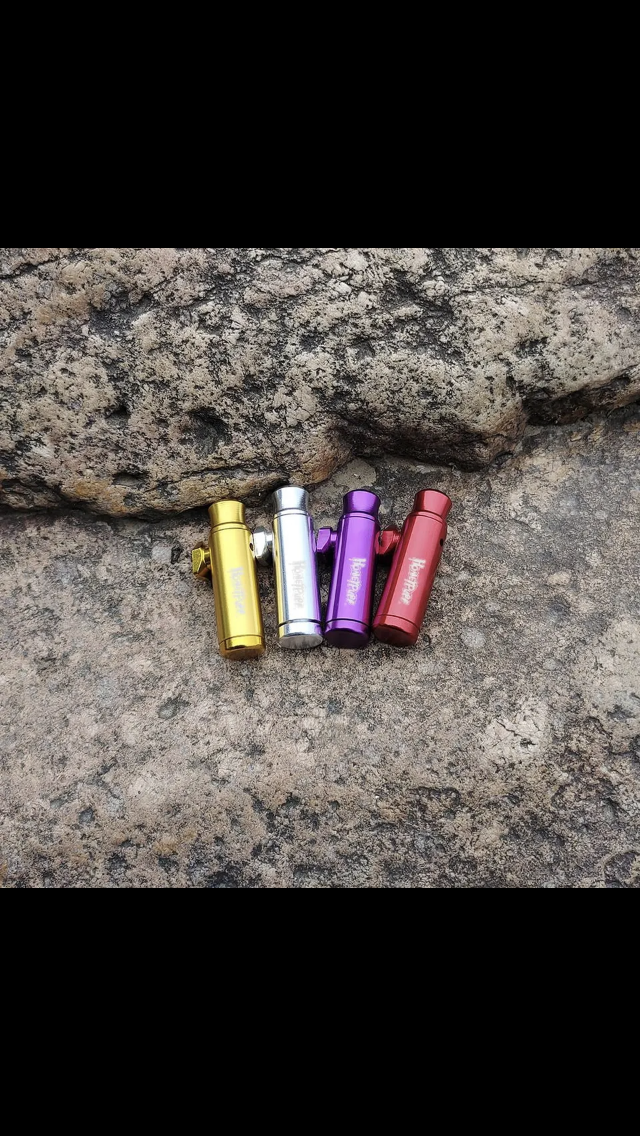 Metal snuff bullet